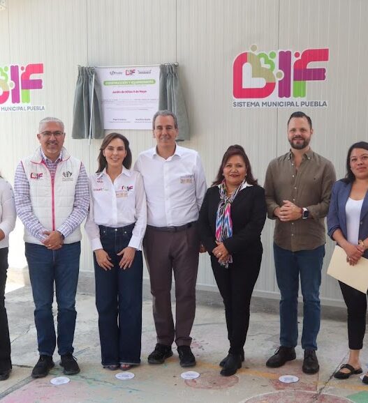 Puebla inaugura 10 desayunadores escolares contra desnutrición
