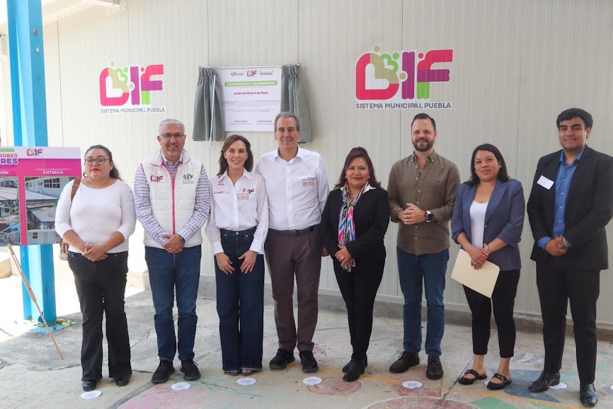 Puebla inaugura 10 desayunadores escolares contra desnutrición