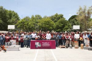 Pepe Chedraui entrega equipo a personal de Servicios Públicos para fortalecer la atención en Puebla
