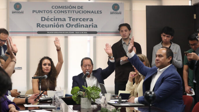 Diputados analizan recortes a pensiones y jubilaciones en México
