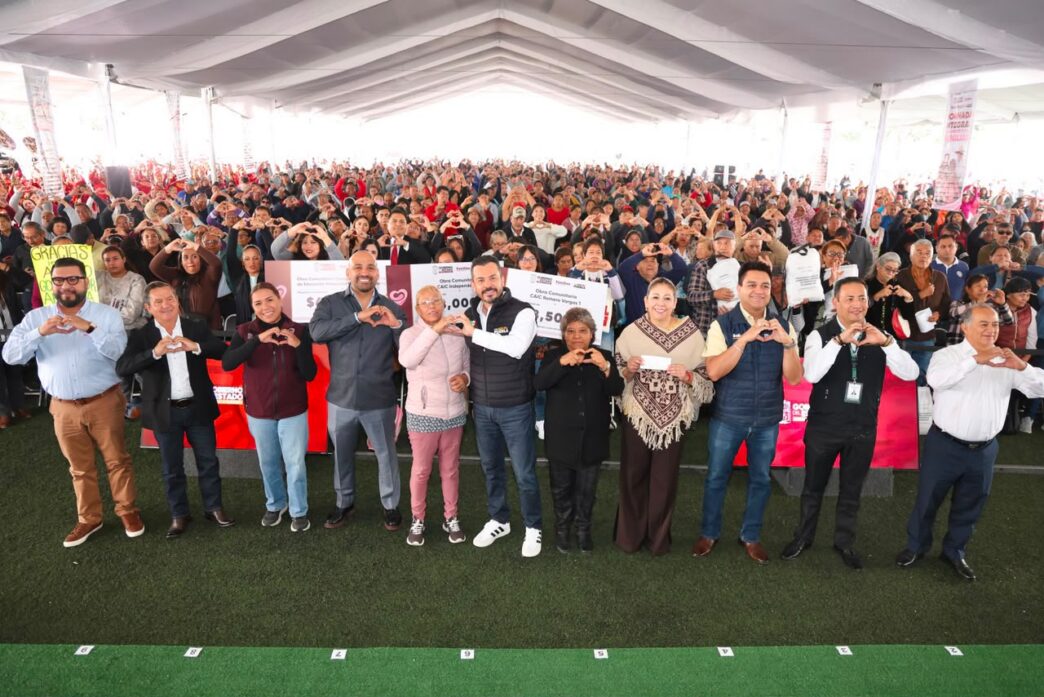 SEDIF entrega apoyos y servicios de salud en San Felipe Hueyotlipan