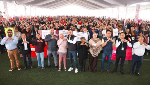 SEDIF entrega apoyos y servicios de salud en San Felipe Hueyotlipan