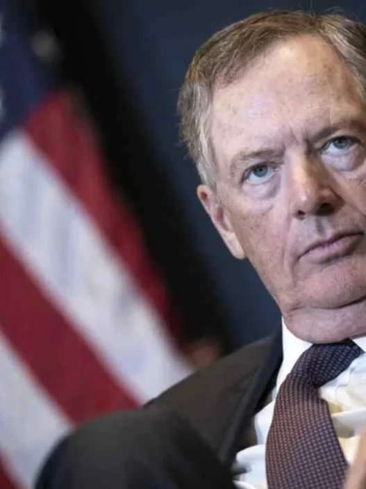 Lighthizer propone reemplazar libre comercio por comercio equilibrado