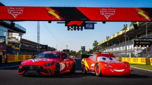 Rayo McQueen da vuelta honorífica en Fórmula 1 en Monza