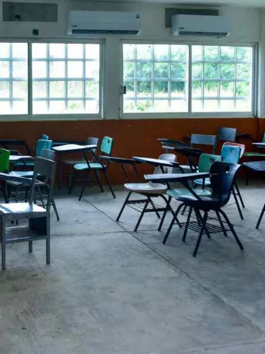 Guerrero mantiene suspensión de clases por huracán Polo categoría 5