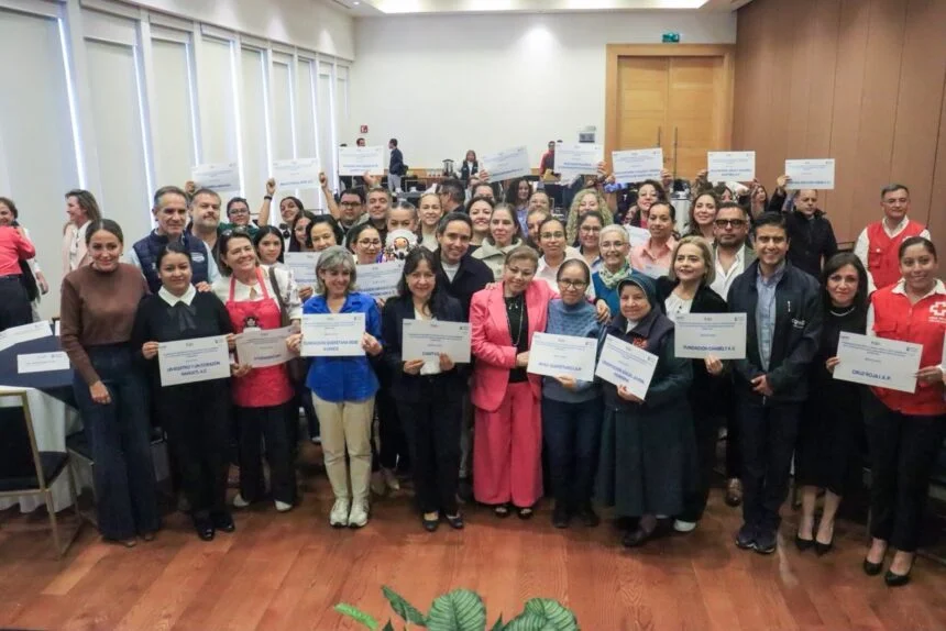 Querétaro destina 8 millones a 43 proyectos sociales civiles