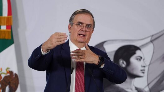 CEO de Nvidia Jensen Huang visitará México para impulsar tecnología