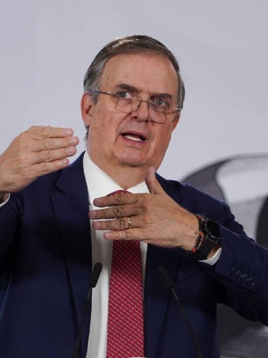 CEO de Nvidia Jensen Huang visitará México para impulsar tecnología